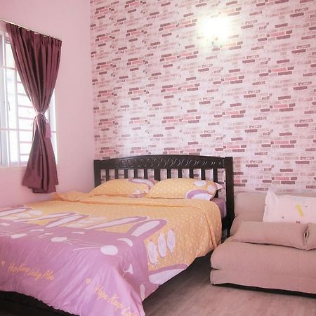 Milu Homestay - Kuala Selangor Buitenkant foto