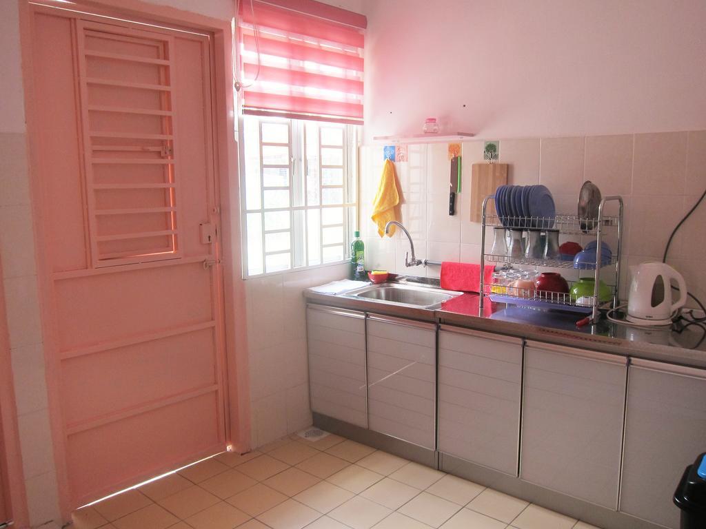 Milu Homestay - Kuala Selangor Buitenkant foto