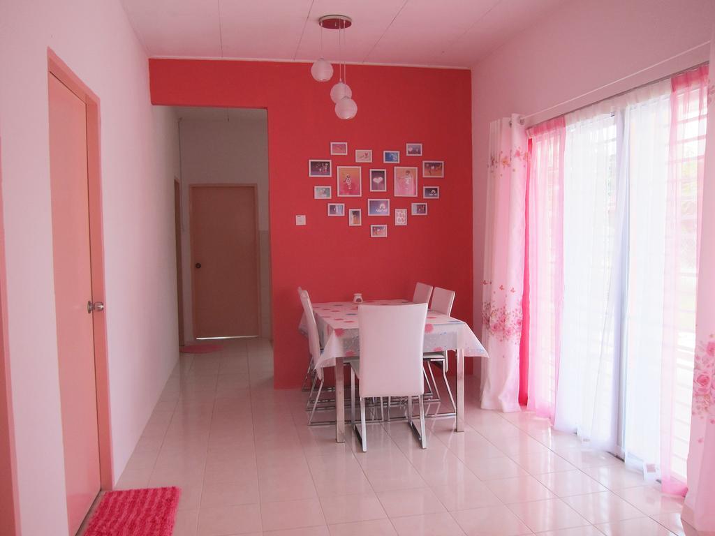 Milu Homestay - Kuala Selangor Buitenkant foto